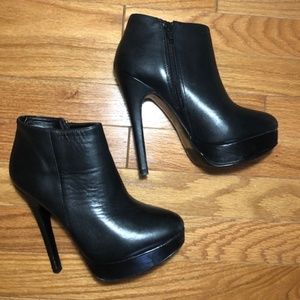 ALDO black leather 5.5" heel boots